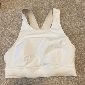 Lululemon bra